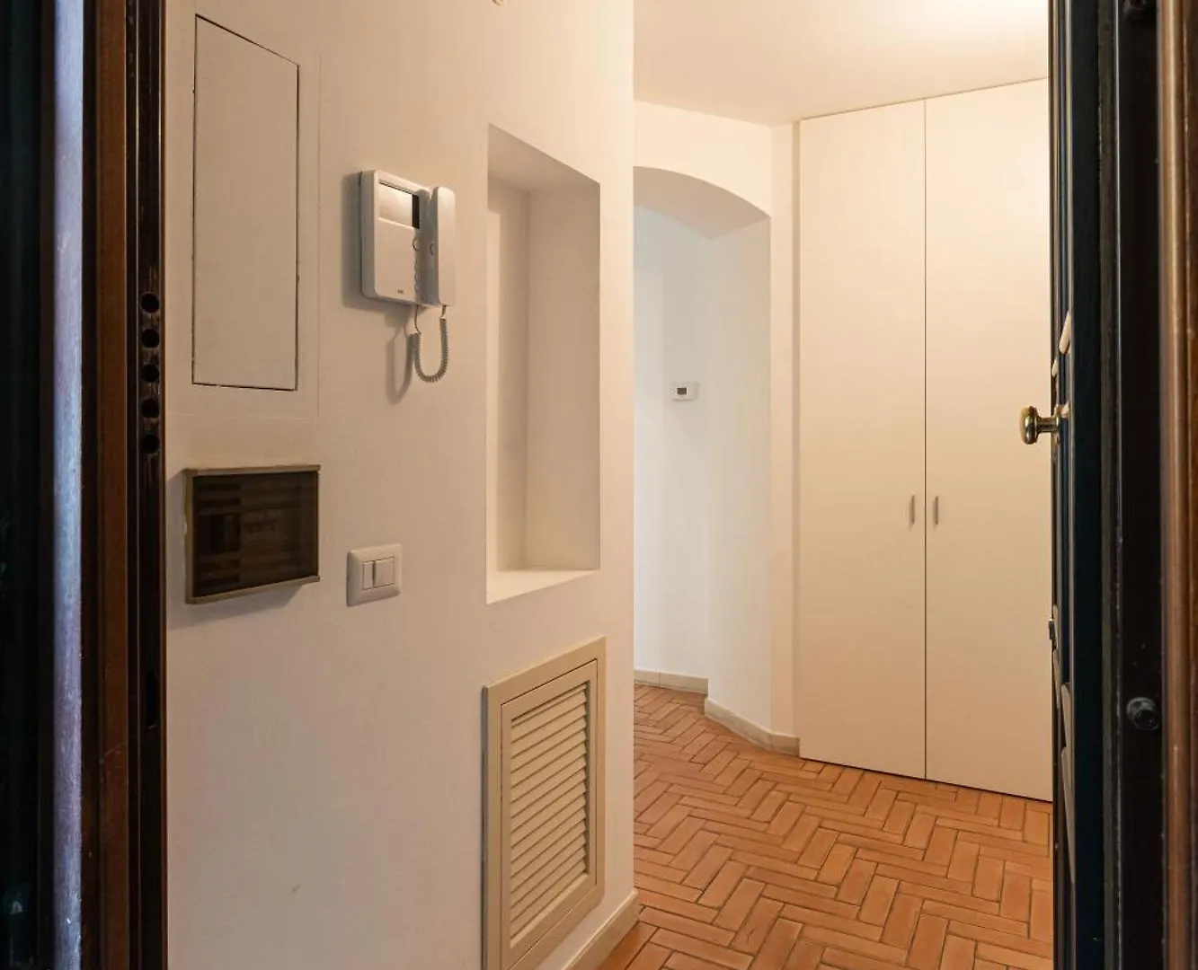 Lägenhet Spacious One Bedroom Moscova - Mirable Pm Milano
