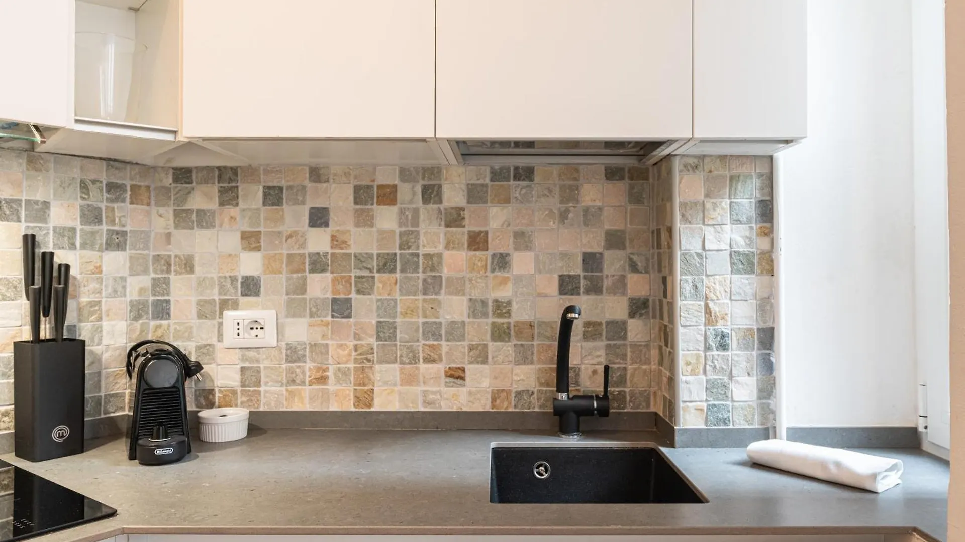 Spacious One Bedroom Moscova - Mirable Pm Milano Lägenhet