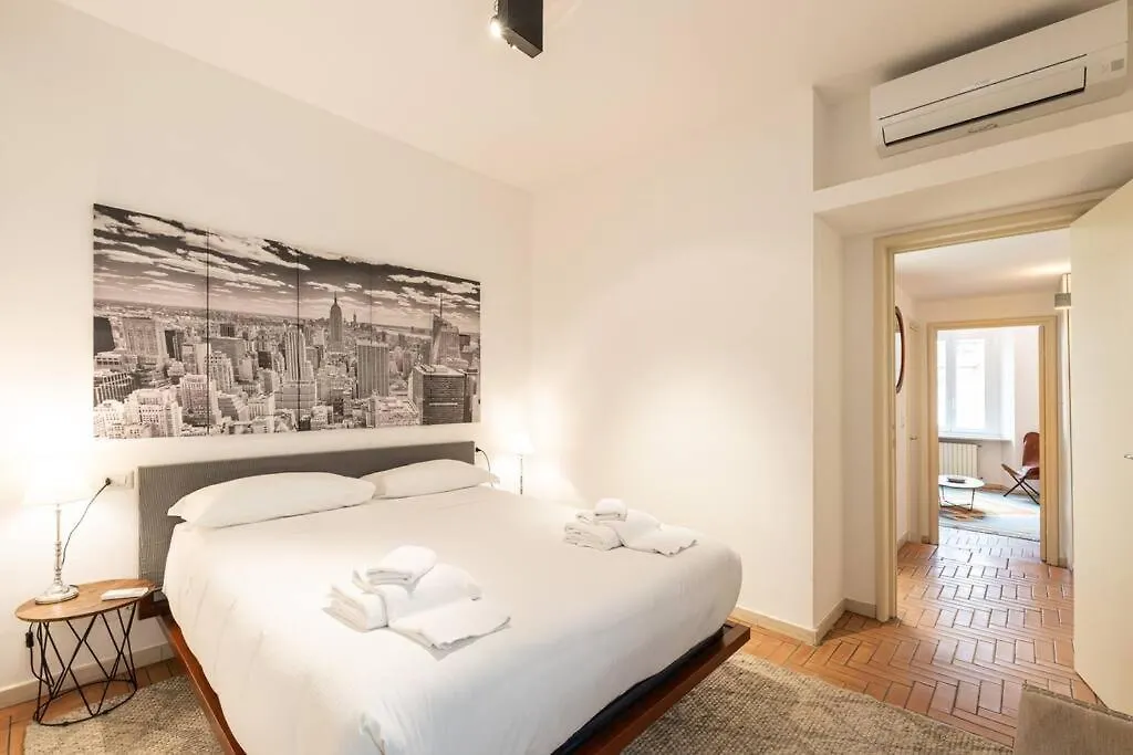 Apartment Spacious One Bedroom Moscova - Mirable Pm Milan Italy