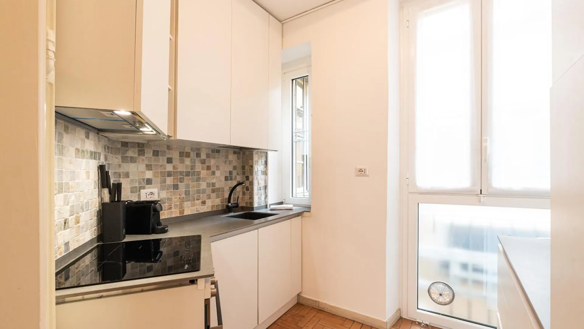 מילאנו Spacious One Bedroom Moscova - Mirable Pm 0*,