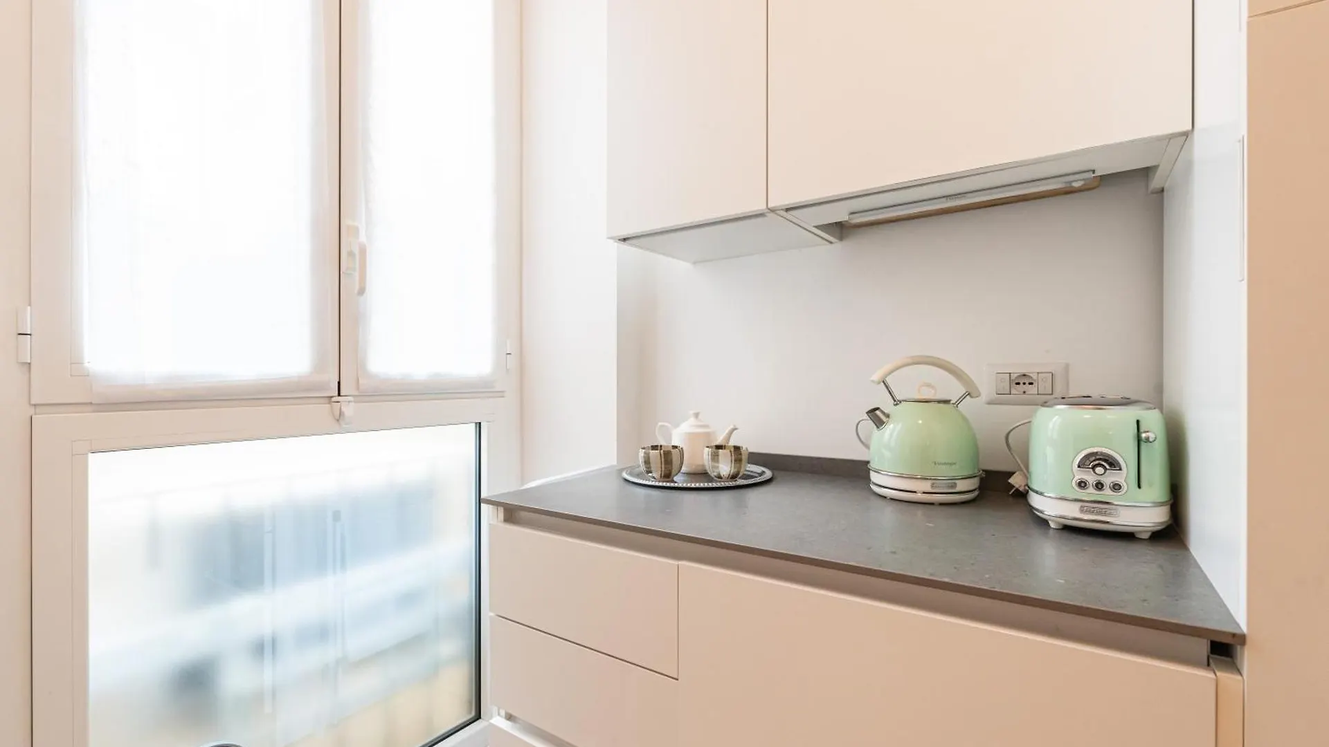 מילאנו Spacious One Bedroom Moscova - Mirable Pm 0*,  איטליה